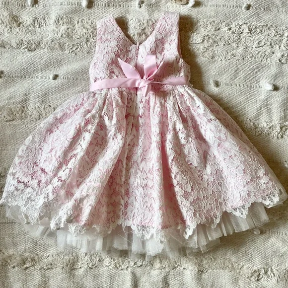 American Princess Pink and White Lace Dress size 2T - Picture 2 of 2